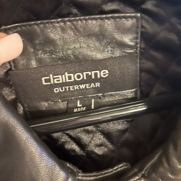 Men’s Leather Jacket - Picture 3 of 4